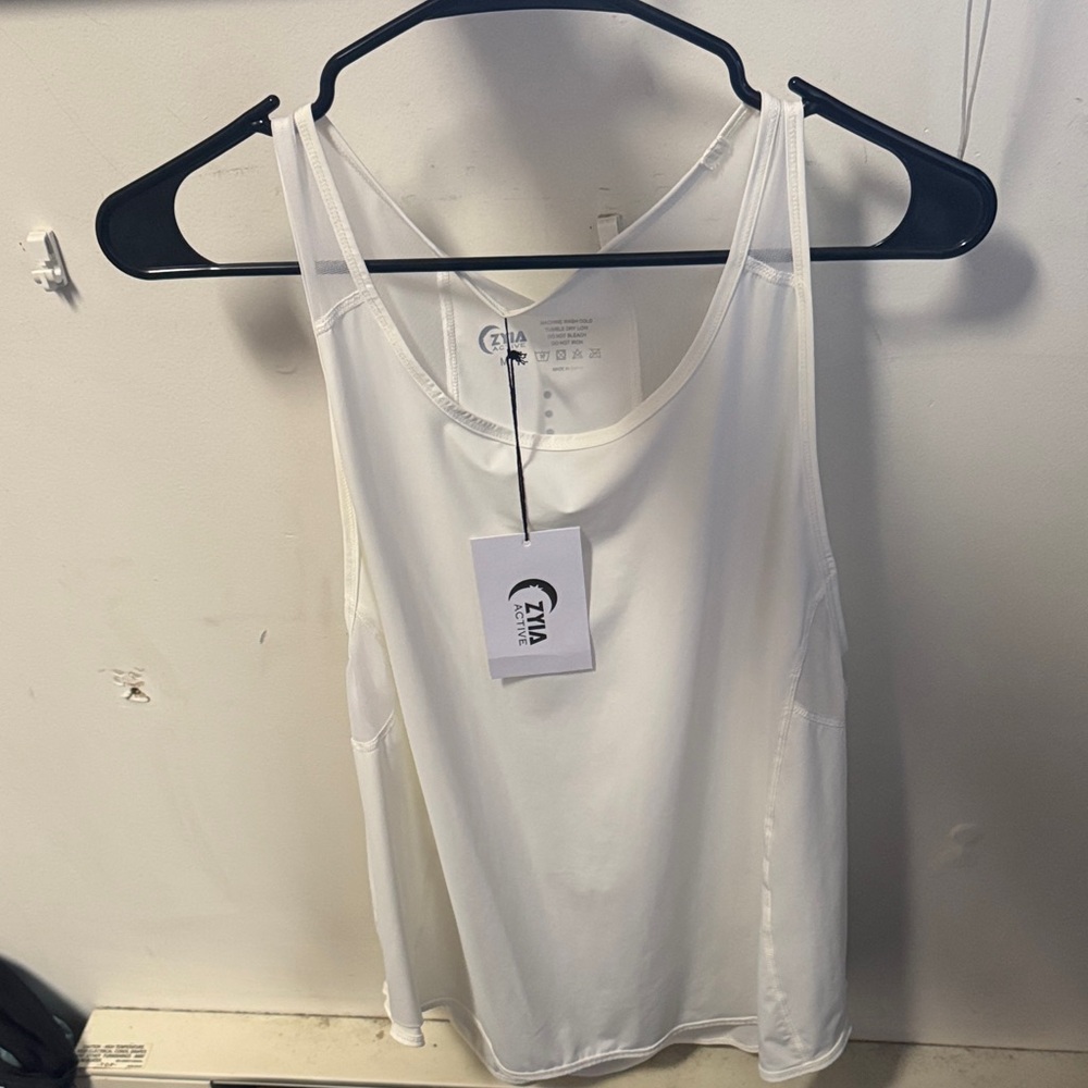 ZYIA White Women's Tank Top